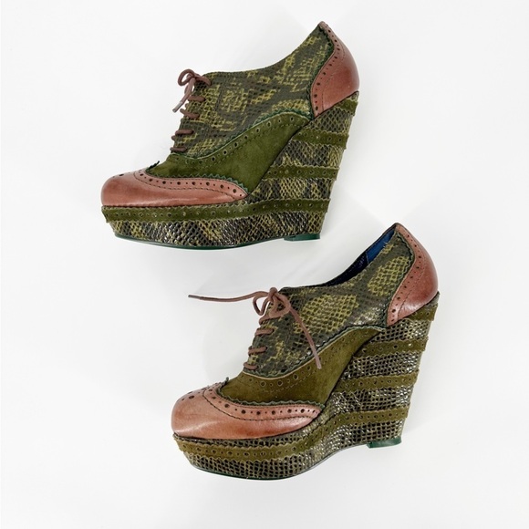 Poetic Licence "Wild Safari" Oxford Saddle Bootie Green & Brown Wedge - Picture 2 of 7